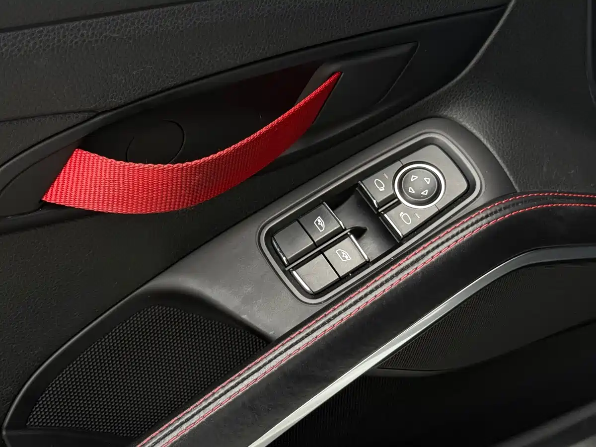 Porsche 718 2018 Cayman 2.0T фото 21