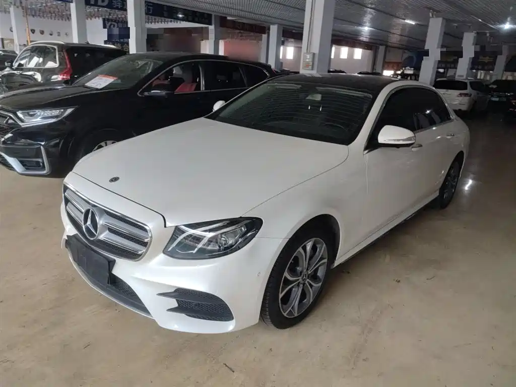 Mercedes-Benz E-Class 2020 E 300 L Sport Fashion Model