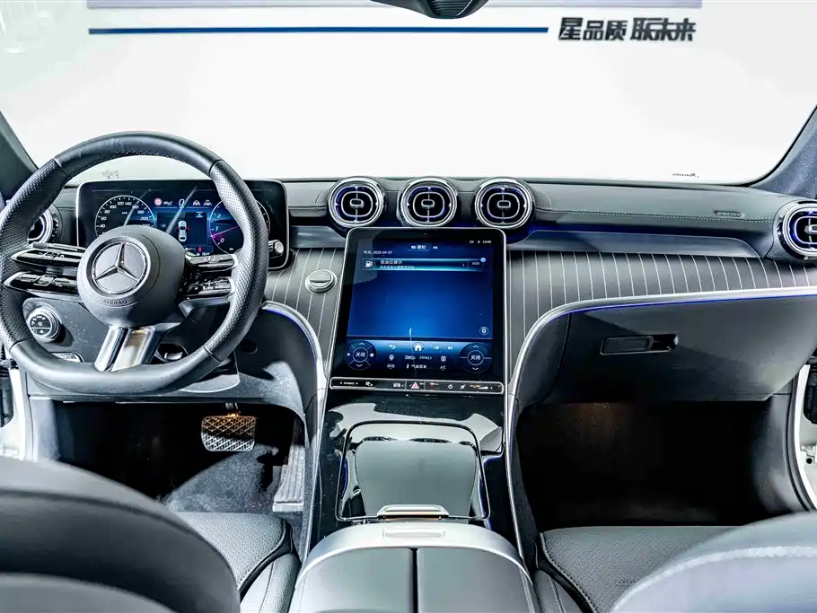 Mercedes-Benz C-Class 2025 C 260 L Night Sport Edition фото 13