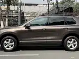 Фото 3 - Volkswagen Touareg