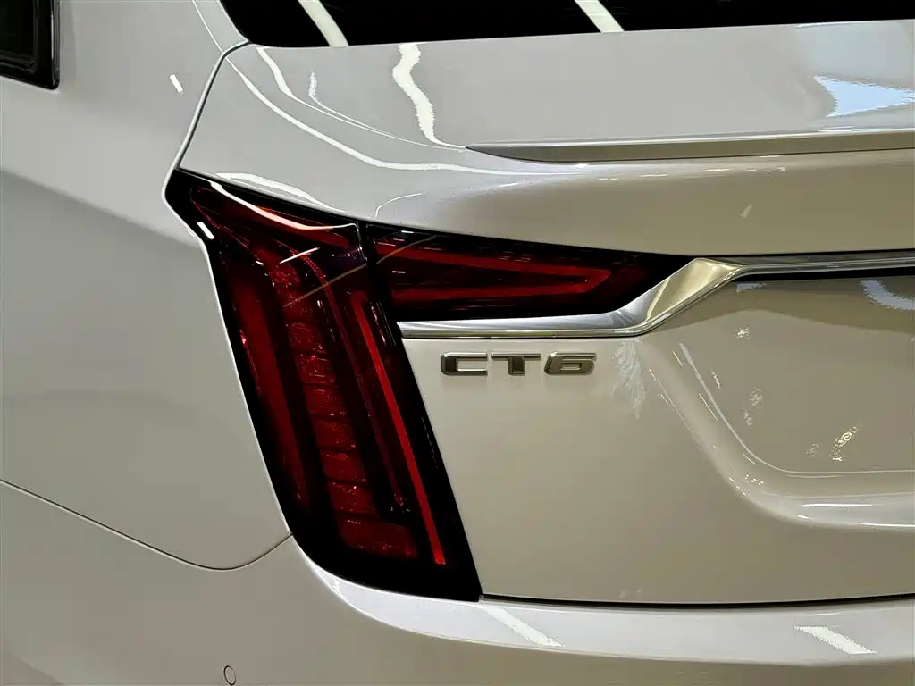 Cadillac CT6 2022 28T Platinum фото 9