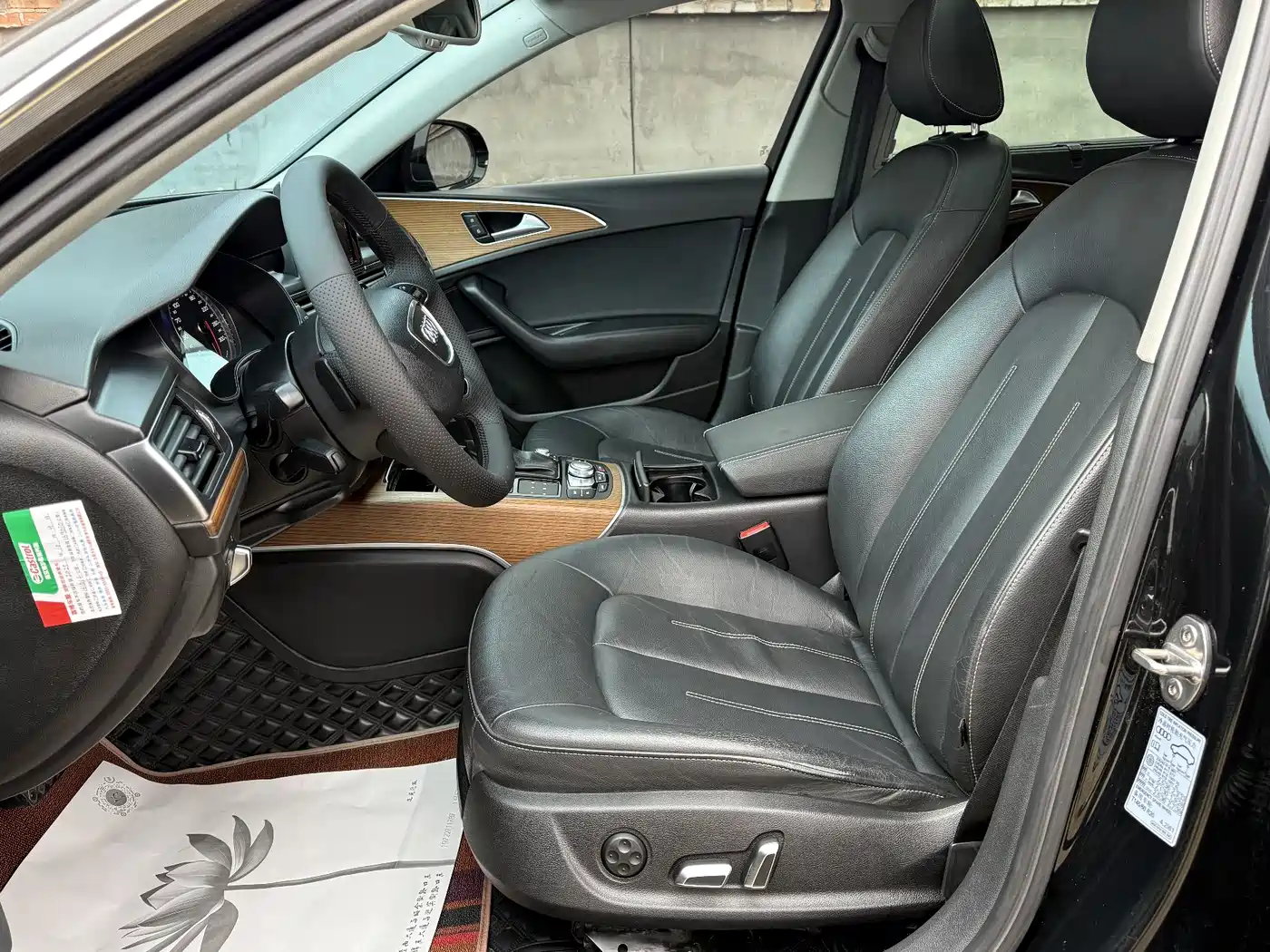 Audi A6L 2018 30th Anniversary 30 FSI Style фото 10