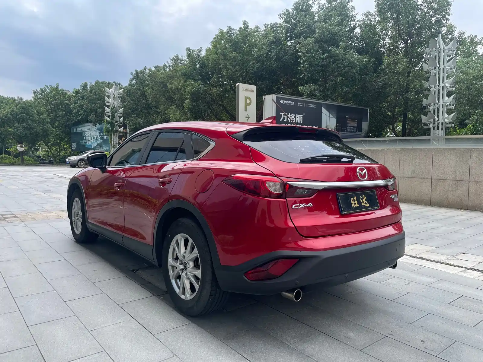 Фото 9 - Mazda CX-4