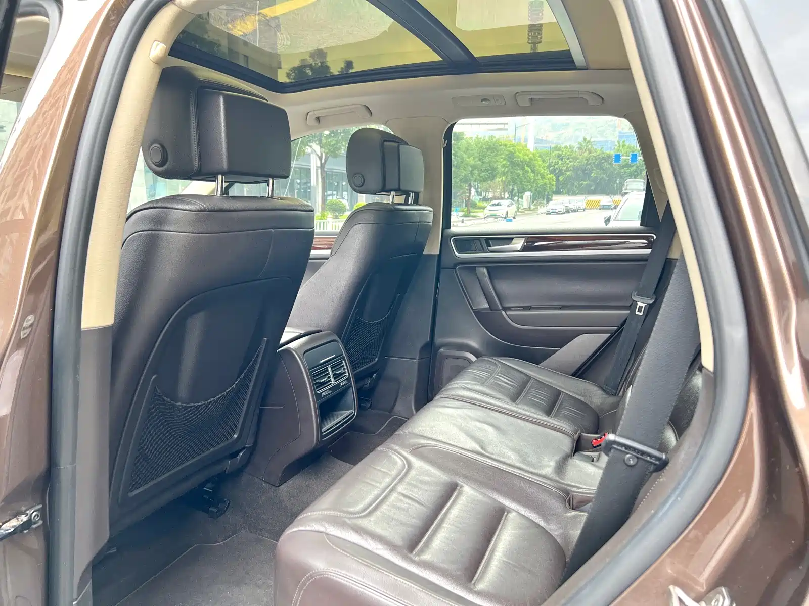 Фото 12 - Volkswagen Touareg