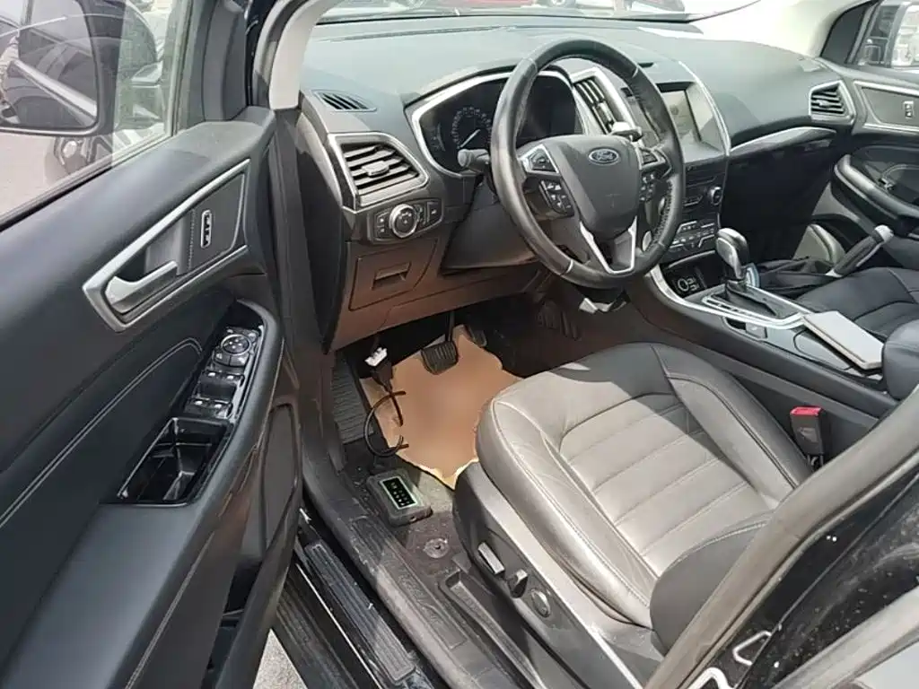 Ford Edge 2018 2018 EcoBoost 245 FWD Luxury 7-seater China V