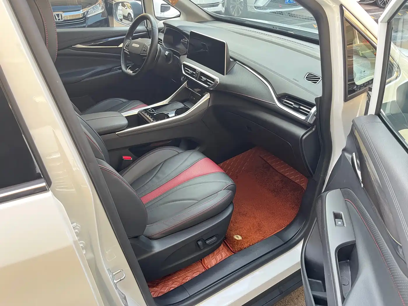 SAIC MAXUS CHASE G50