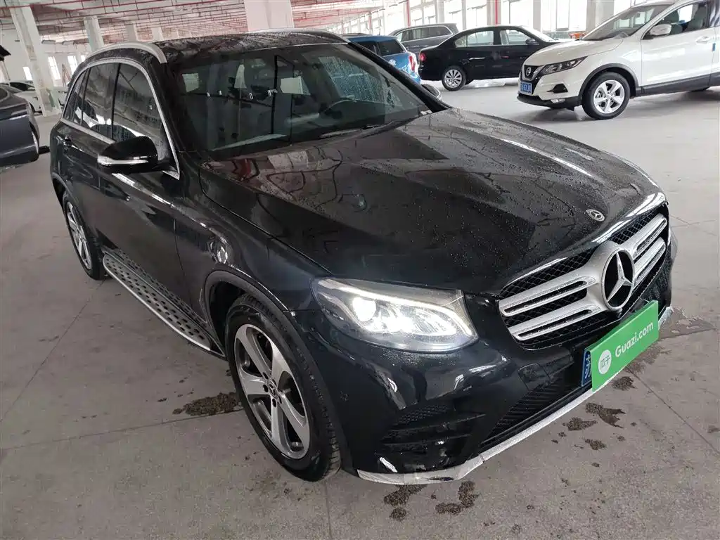 Mercedes-Benz GLC 2017 GLC 260 4MATIC Luxury фото 4