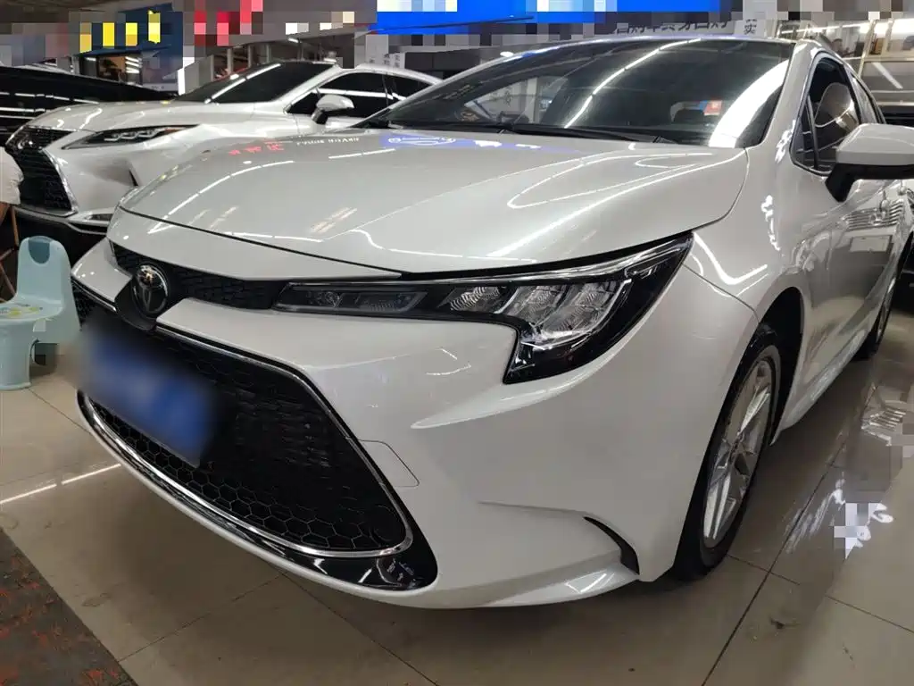 Toyota Levin 2021 185T CVT Luxury Edition фото 2