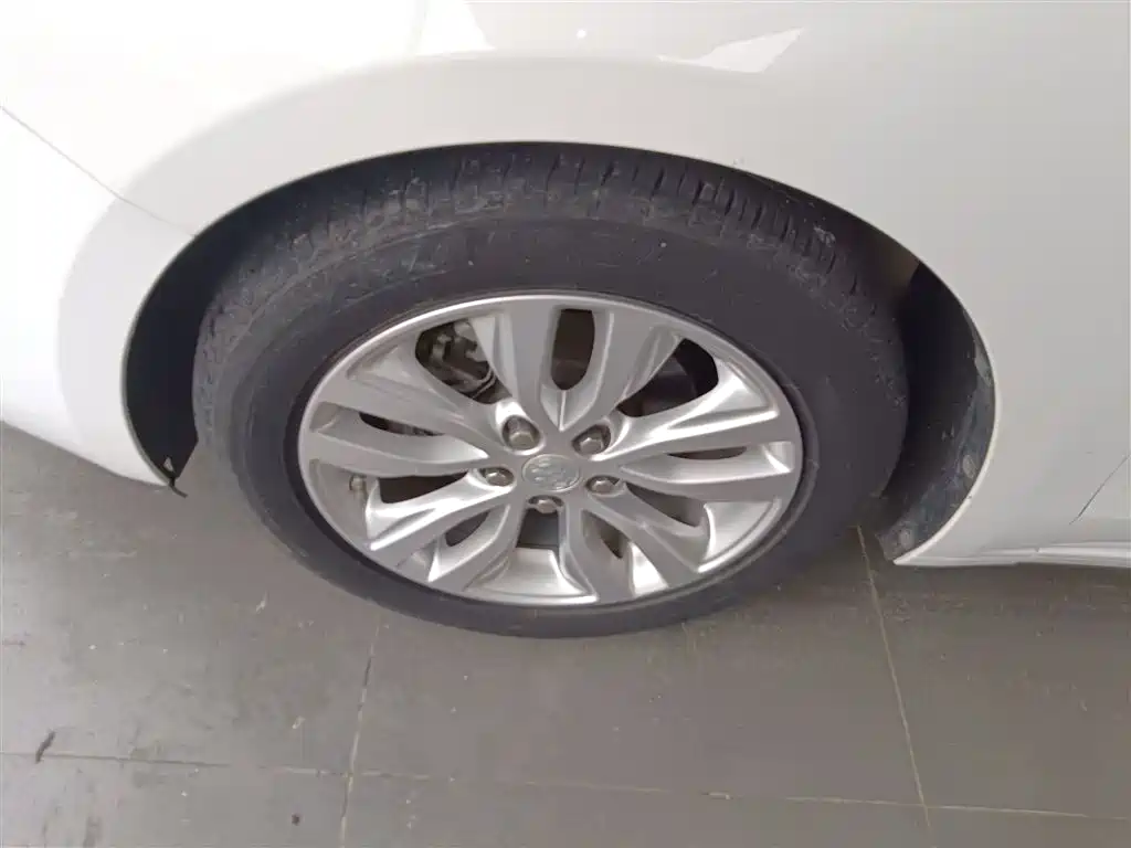 Buick Excelle 2021 Facelift Exemplar 1.5L Auto Elite фото 23