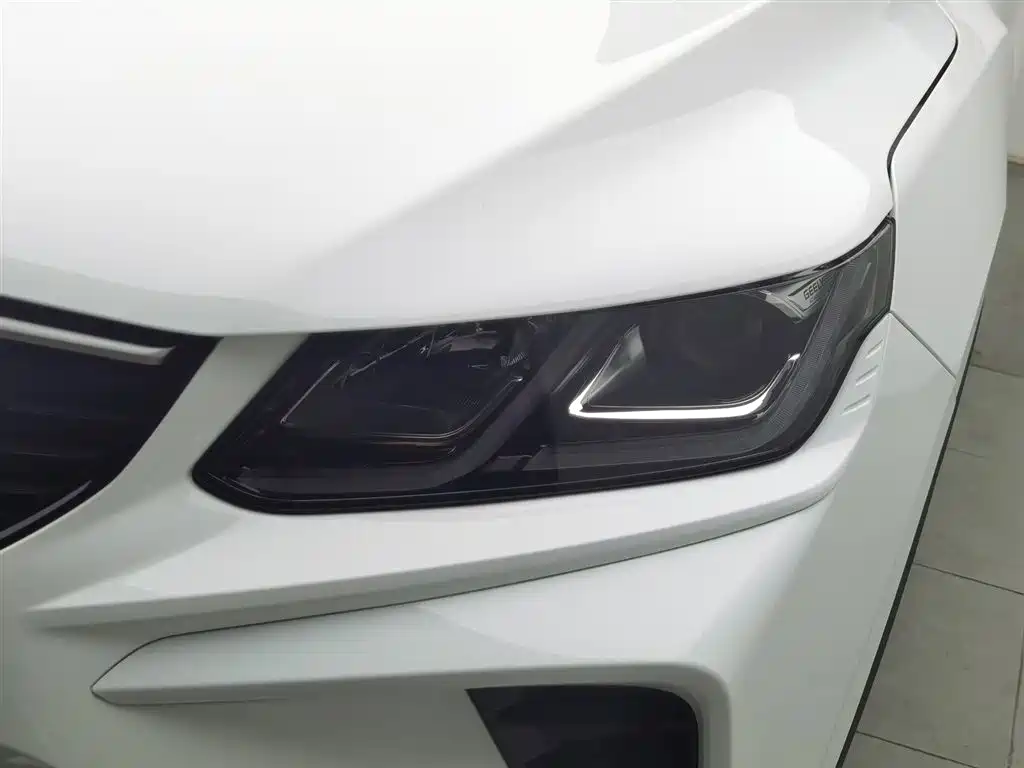 GEELY AUTOMOBILE BINYUE