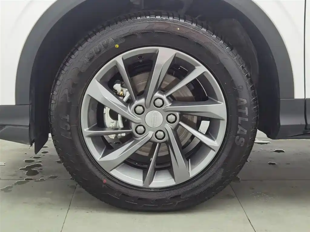 GEELY AUTOMOBILE BINYUE