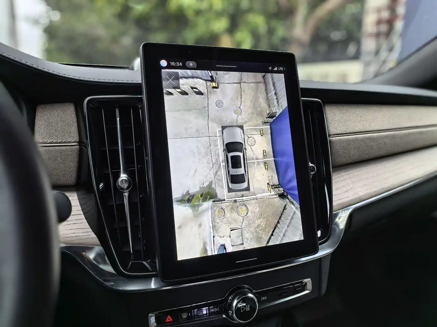 VOLVO S90 PLUG IN HYBRID