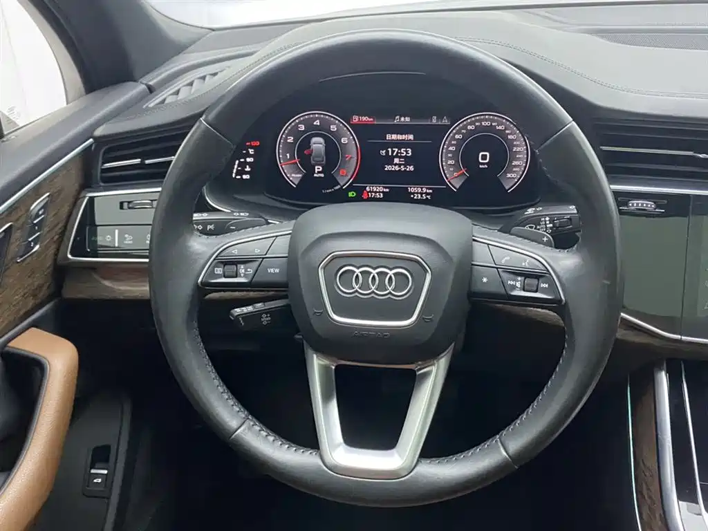 Audi Q7 2020 55 TFSI quattro S line Sport фото 14