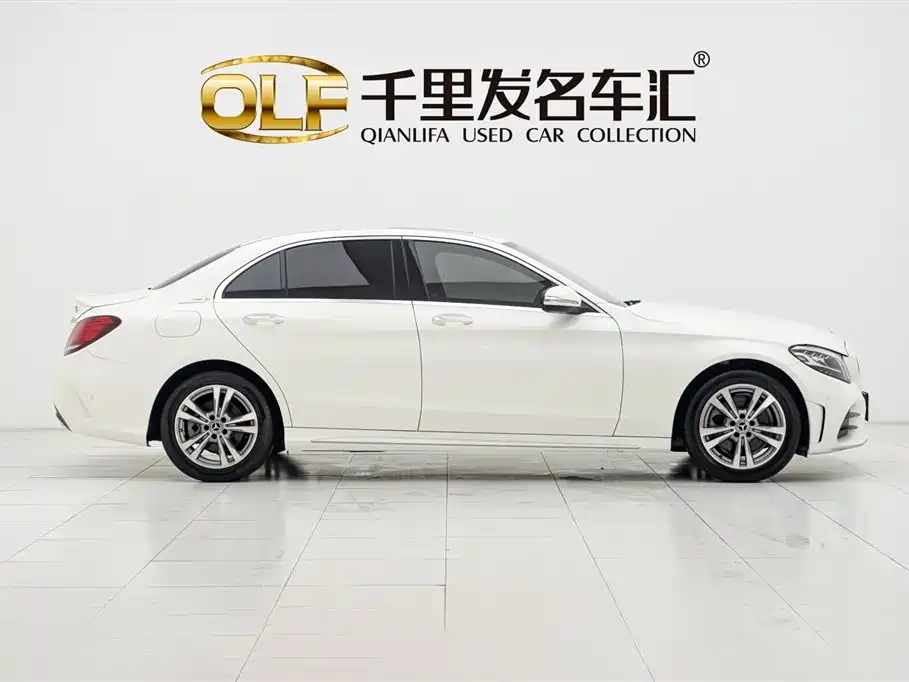 Mercedes-Benz C-Class 2019 C 180 L Fashion Sport Edition фото 8
