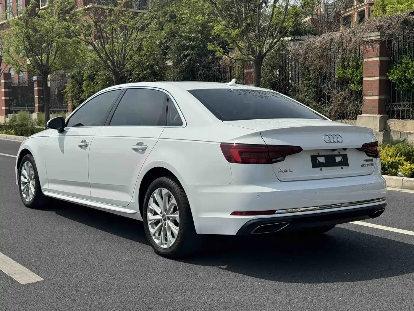 Audi A4L 2019 40 TFSI Progressive (China VI) фото 12