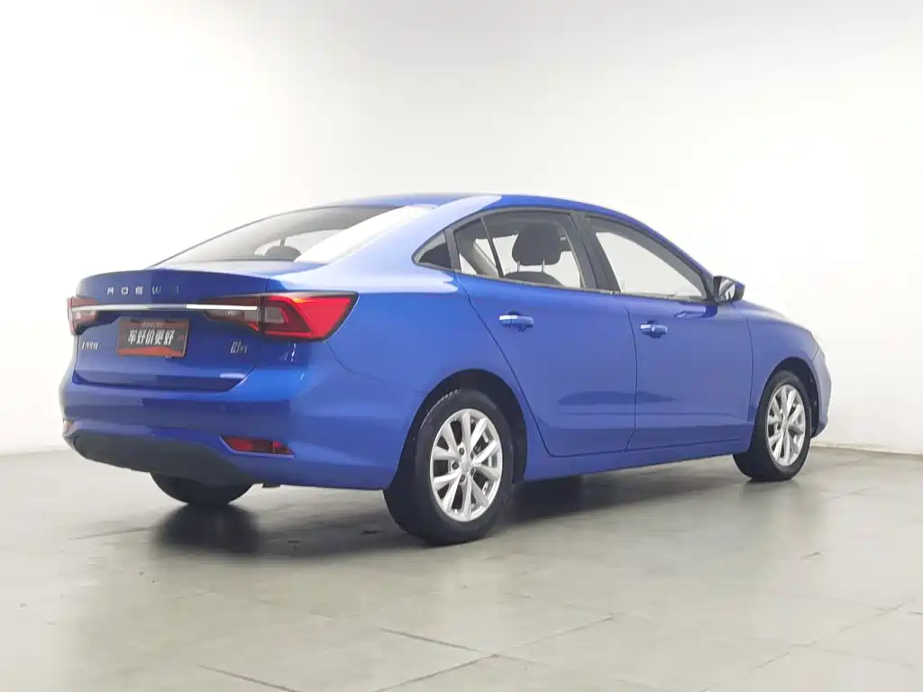 Photo 2 - Roewe i5