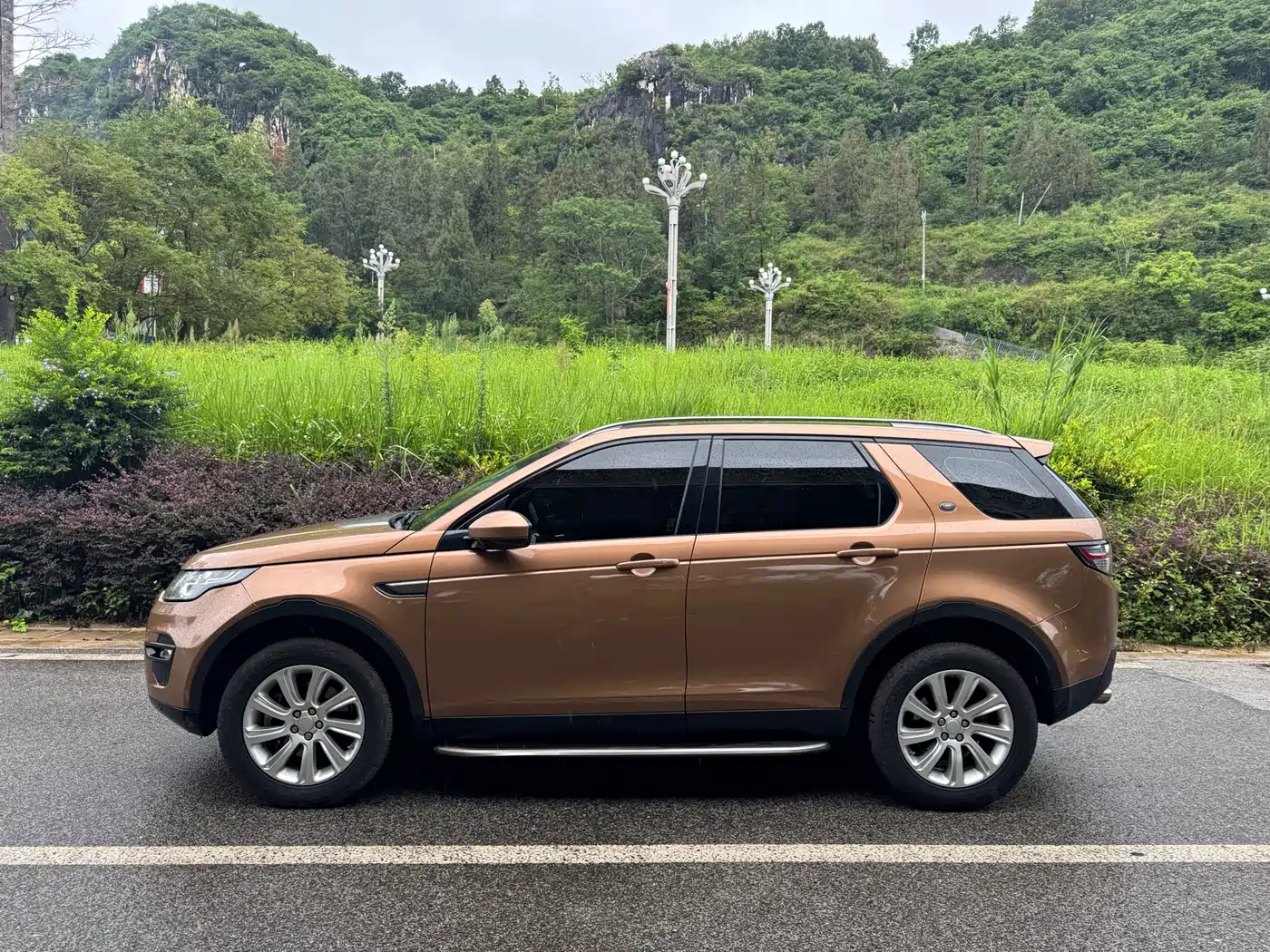 Land Rover Discovery Sport 2016 2016 2.0T SE