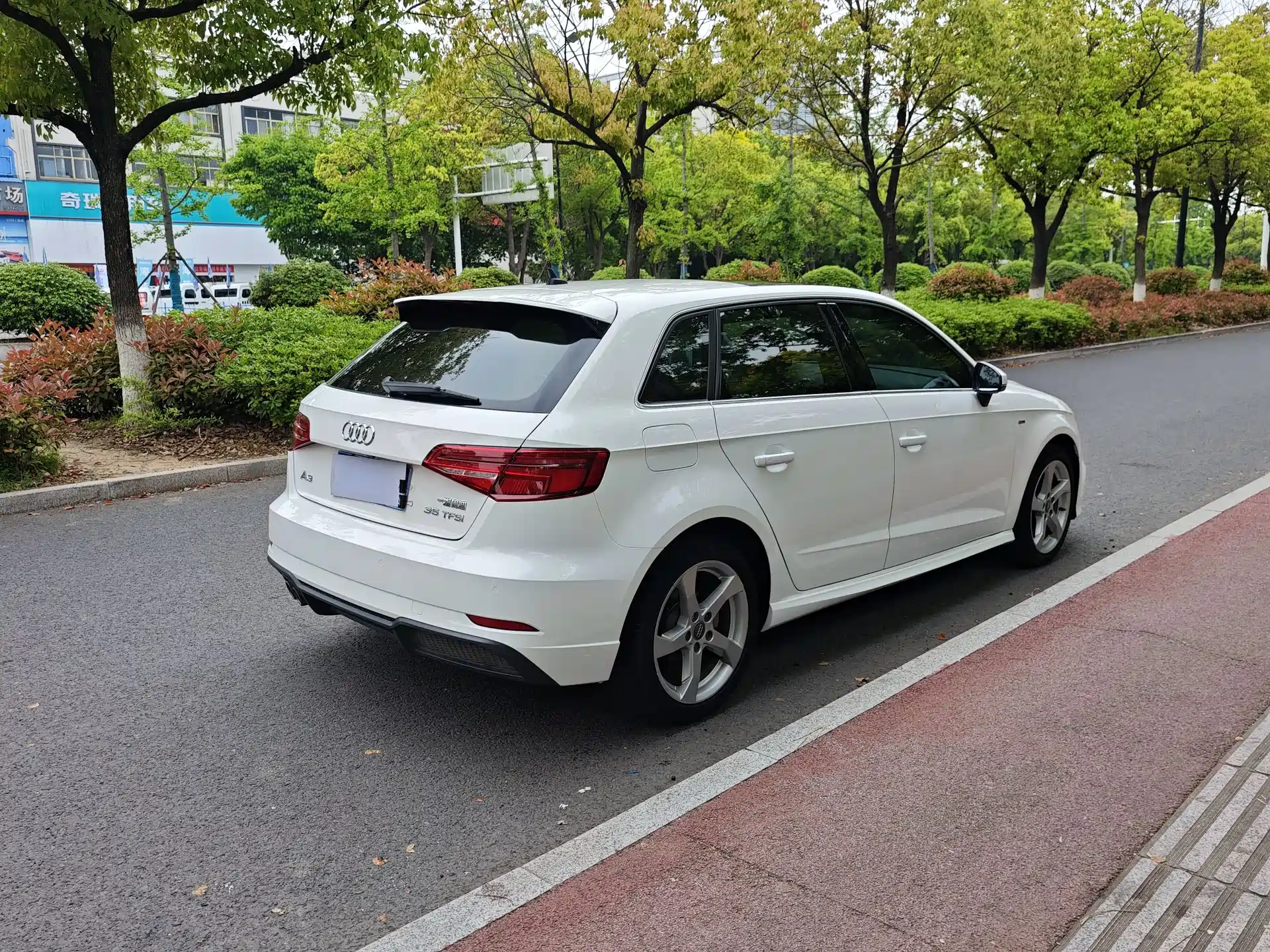 Фото 10 - Audi A3