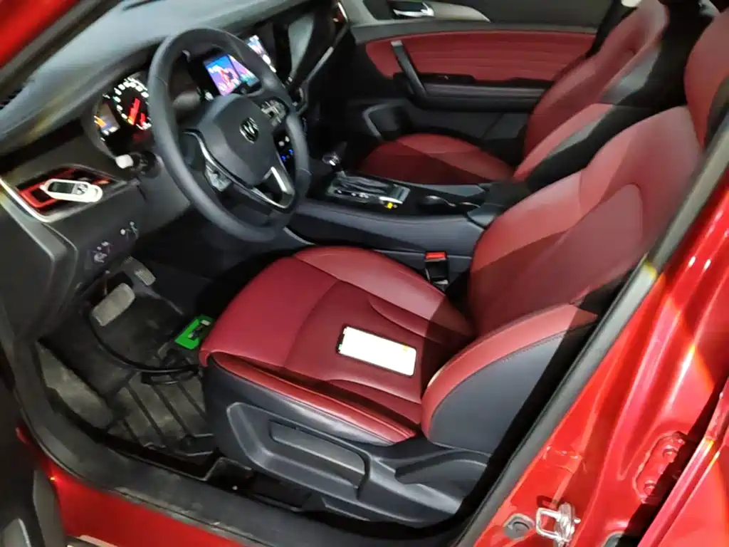 Changan CS35 PLUS 2019 2019 1.4T DCT Smooth Connect Blue Whale Edition