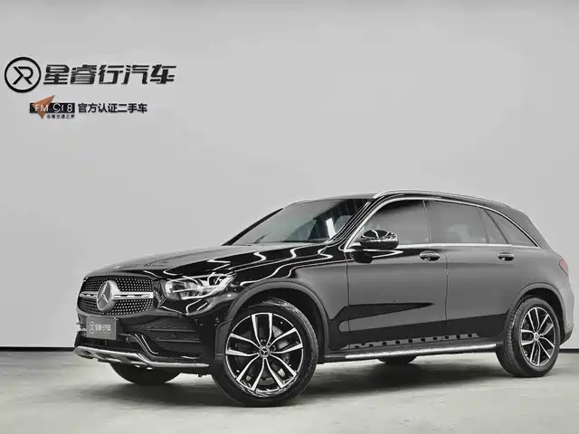 MERCEDES-BENZ GLC