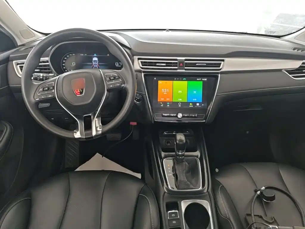 Фото 10 - Roewe i5