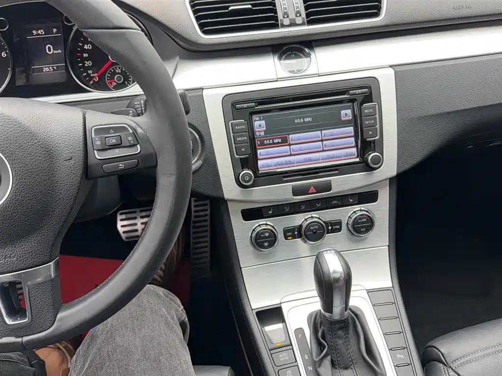 Volkswagen FAW-Volkswagen CC 2016 Model 1.8TSI Premium фото 10