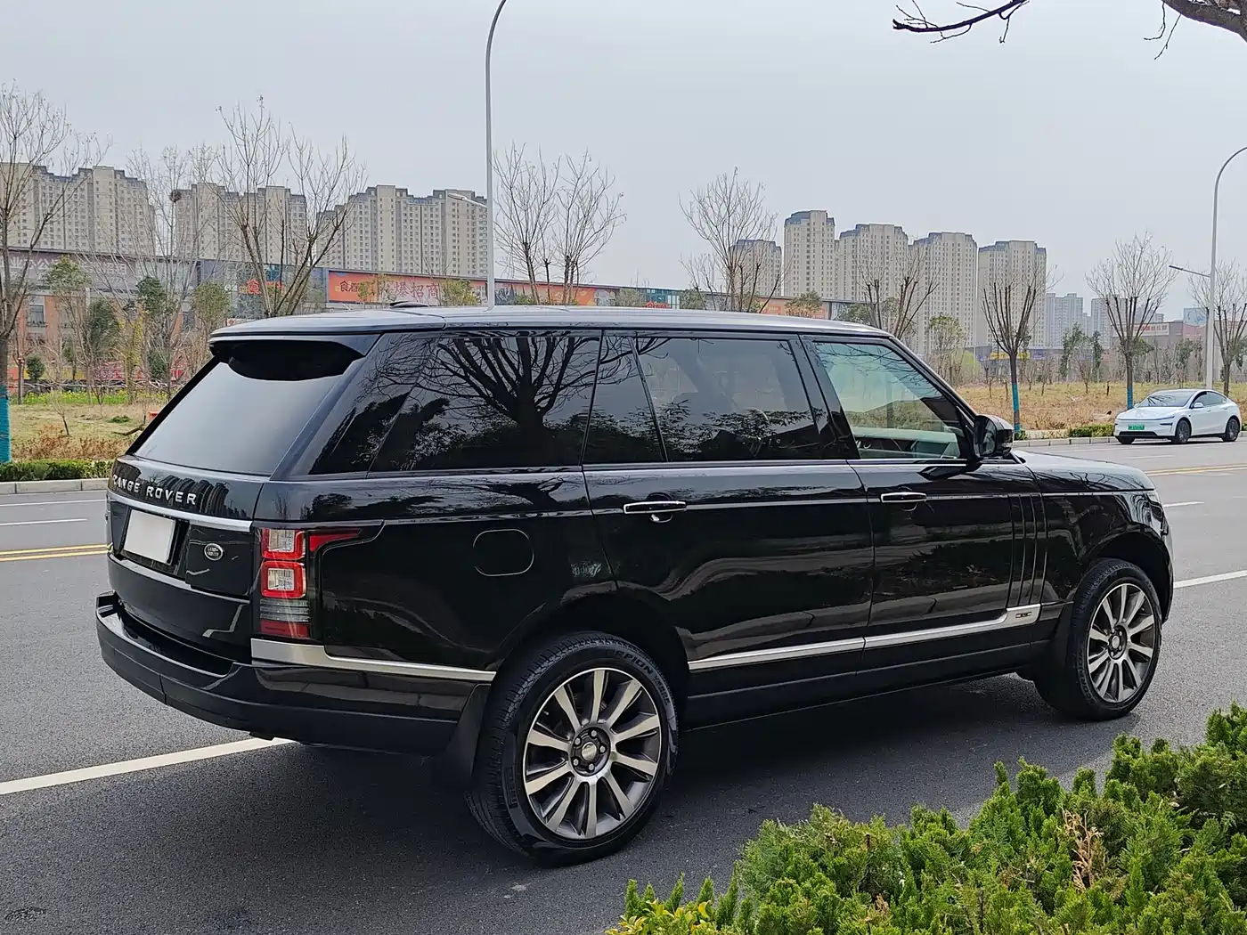 Land Rover Range Rover 2015 5.0 SC V8 AB Prestigious Genesis Extended Edition фото 32