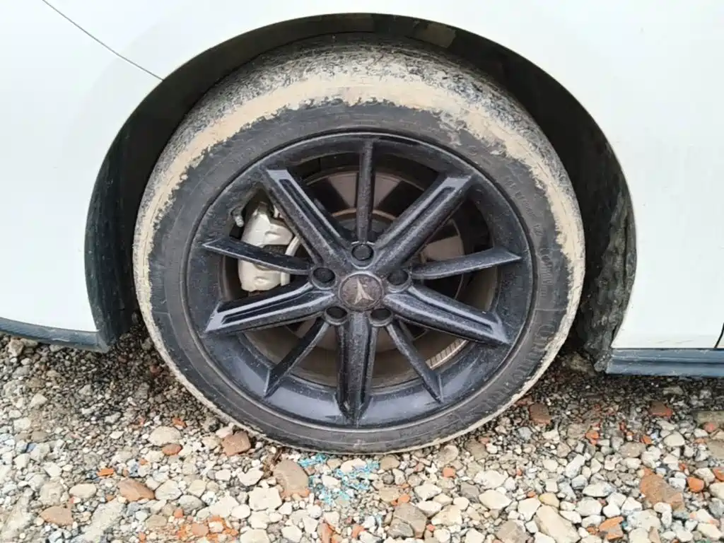 Changan UNI-V iDD 2023 2023 Smart Electric iDD 1.5T 113km Smart Fun Type (Rapid Edition)