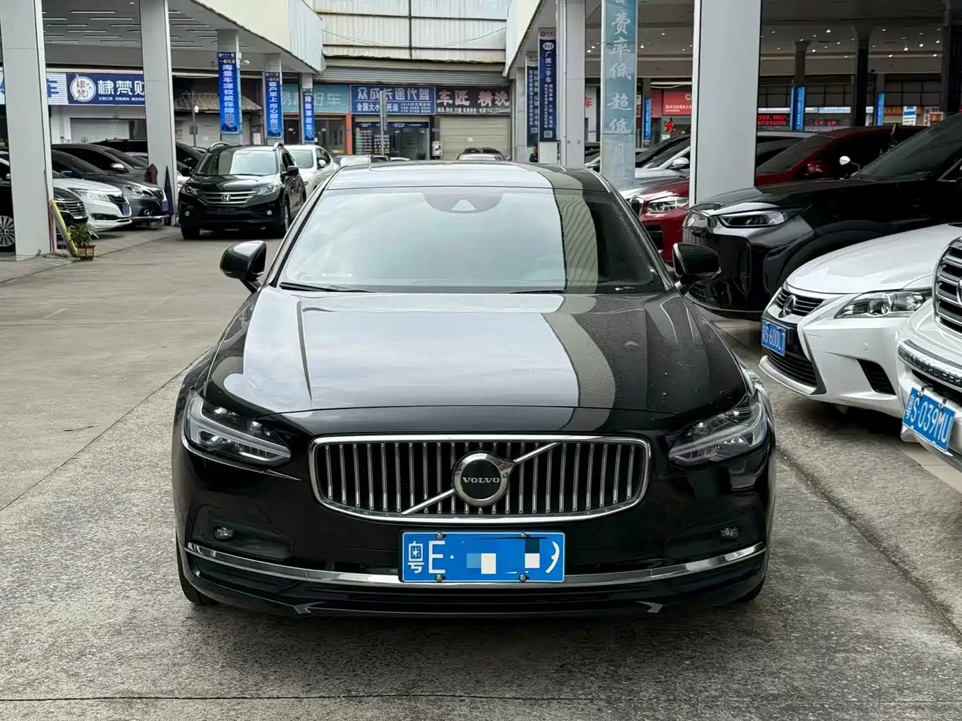 Volvo S90 2021 Model B5 Inscription Luxury Edition