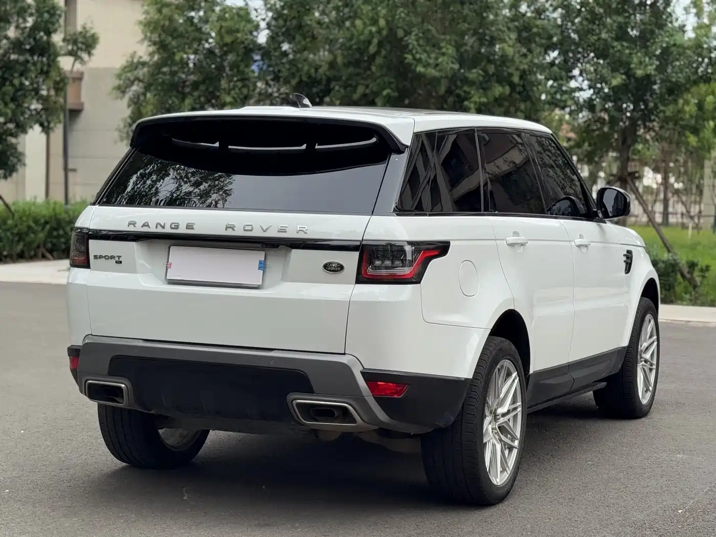 Land Rover Range Rover Sport 2021 3.0 L6 SE фото 10
