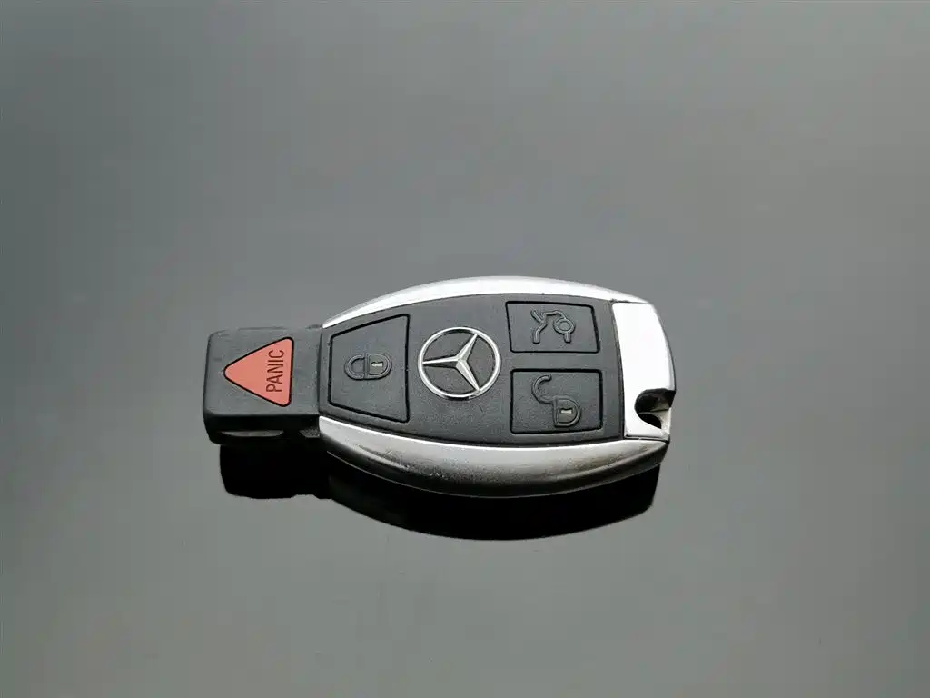 Mercedes-Benz GL-Class фото 19