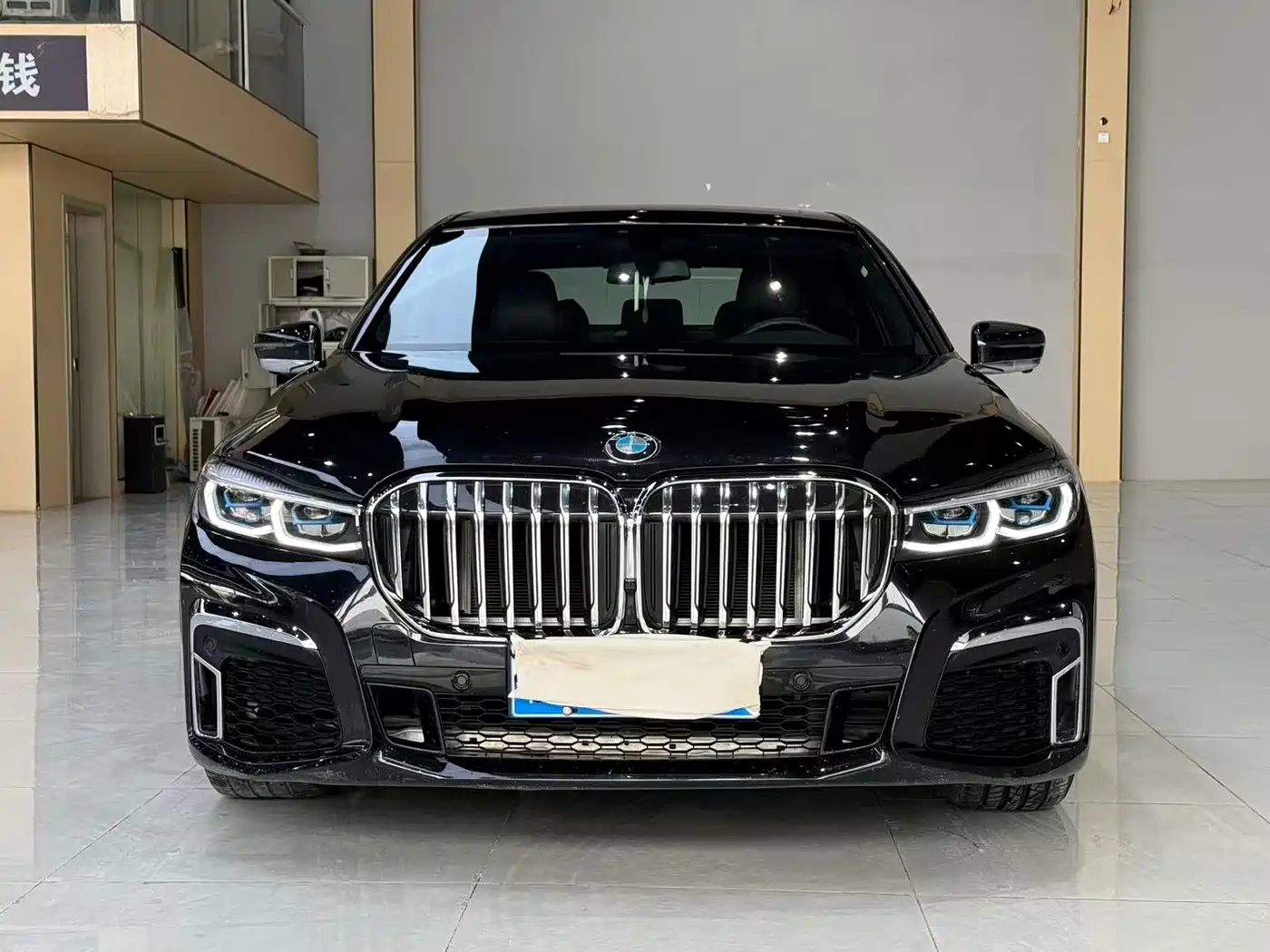 BMW 7 Series 2016 730Li Leading