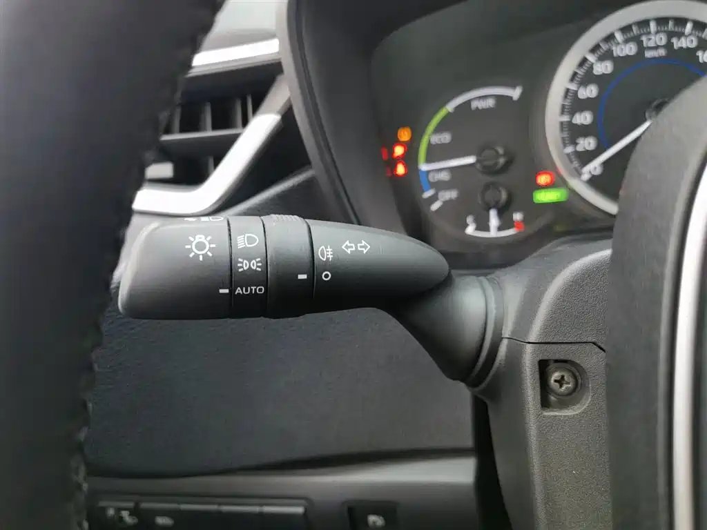 Toyota Levin 2022 Dual Engine 1.8H E-CVT Sport Edition фото 21