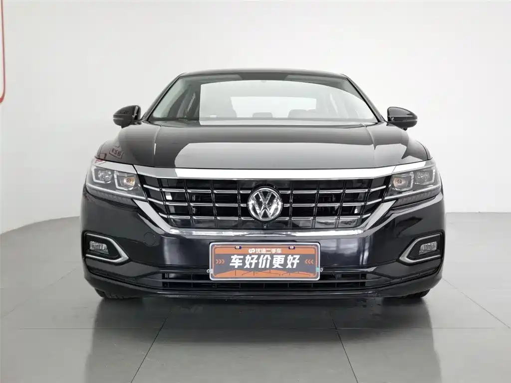 Volkswagen Passat 2019 Model 280TSI Business Edition China VI фото 3