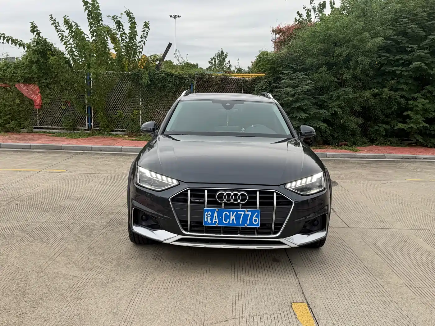 Audi A4 (Import) 2022 2022 allroad quattro Ice & Snow Sports Edition