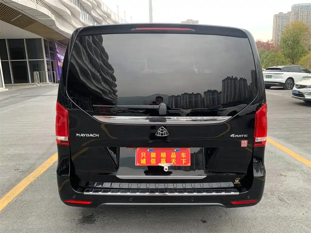 MERCEDES-BENZ V CLASS