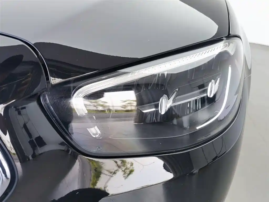 Mercedes-Benz E-Class 2023 E 300 L Fashion фото 7