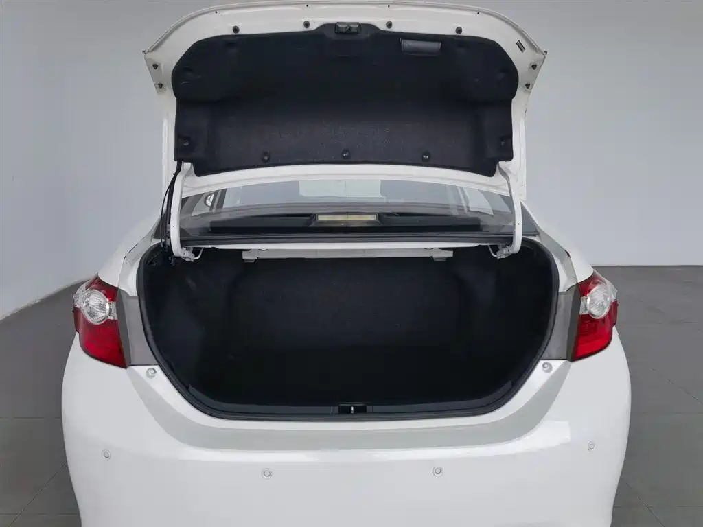 Toyota Levin 2014 1.8GS CVT Elite Edition фото 16