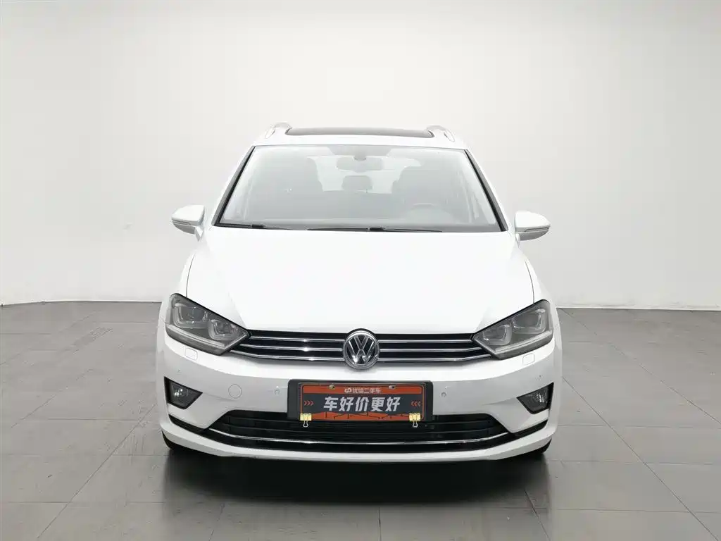 Volkswagen Golf (Import) 2015 1.4TSI Sportsvan фото 3