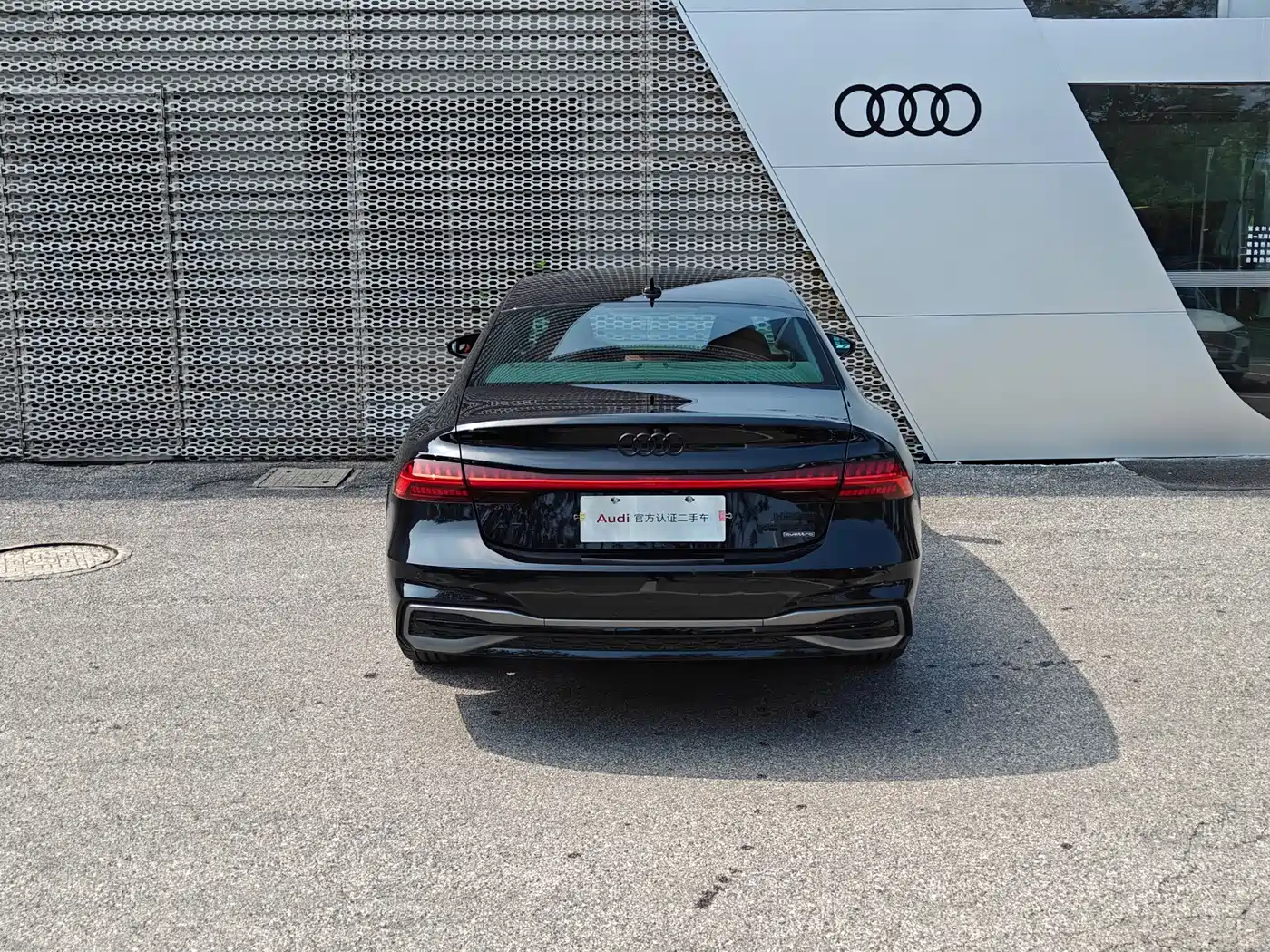 Audi A7L 2025 2025 Model Year 45 TFSI quattro Black Knight Edition