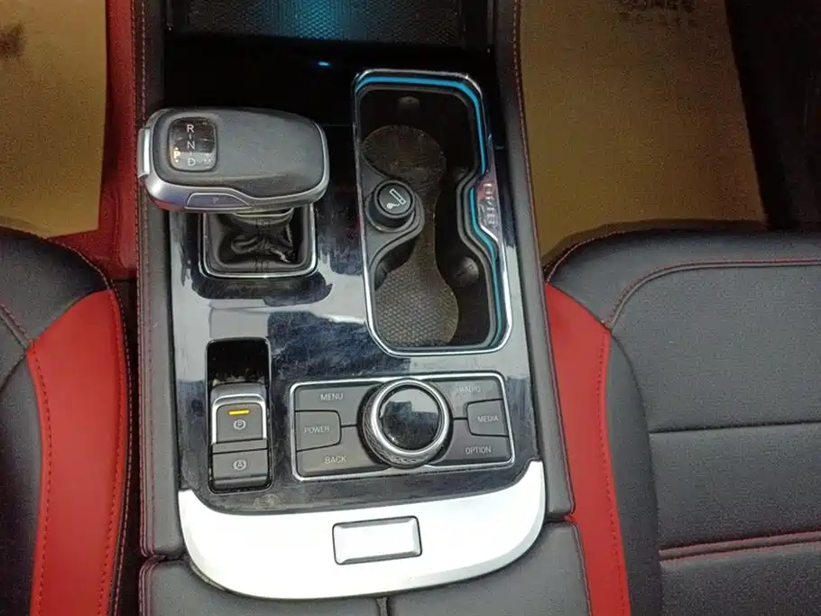 BAIC ORV Beijing Offroad BJ40 2023 2.0T Auto 4WD Urban Hunter Knight Edition фото 16