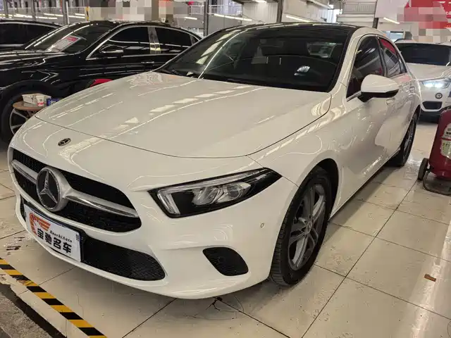 MERCEDES-BENZ A CLASS