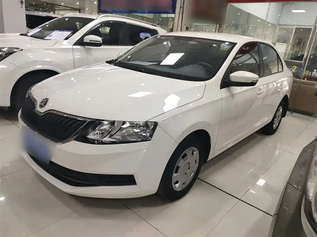 Škoda Rapid 2019 1.5L Automatic Standard Version