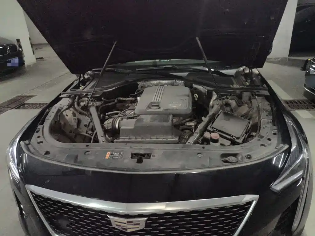 Фото 11 - Cadillac CT6
