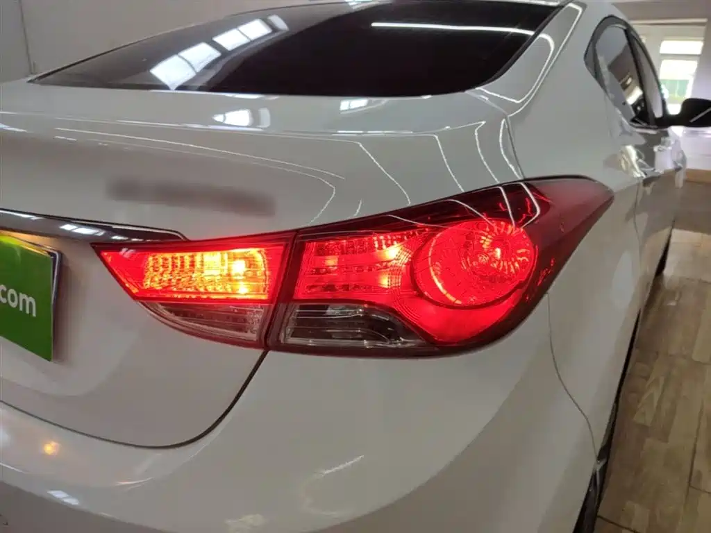 Hyundai Langdong 2015 1.6L Auto Exclusive фото 8