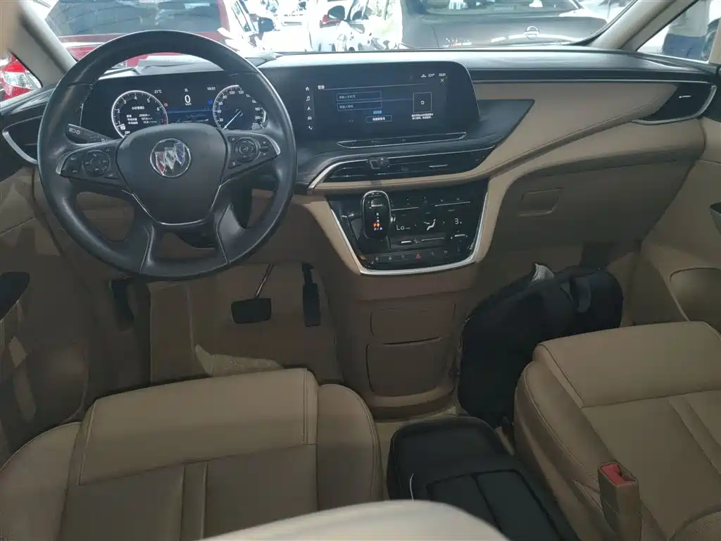 Фото 6 - Buick GL8