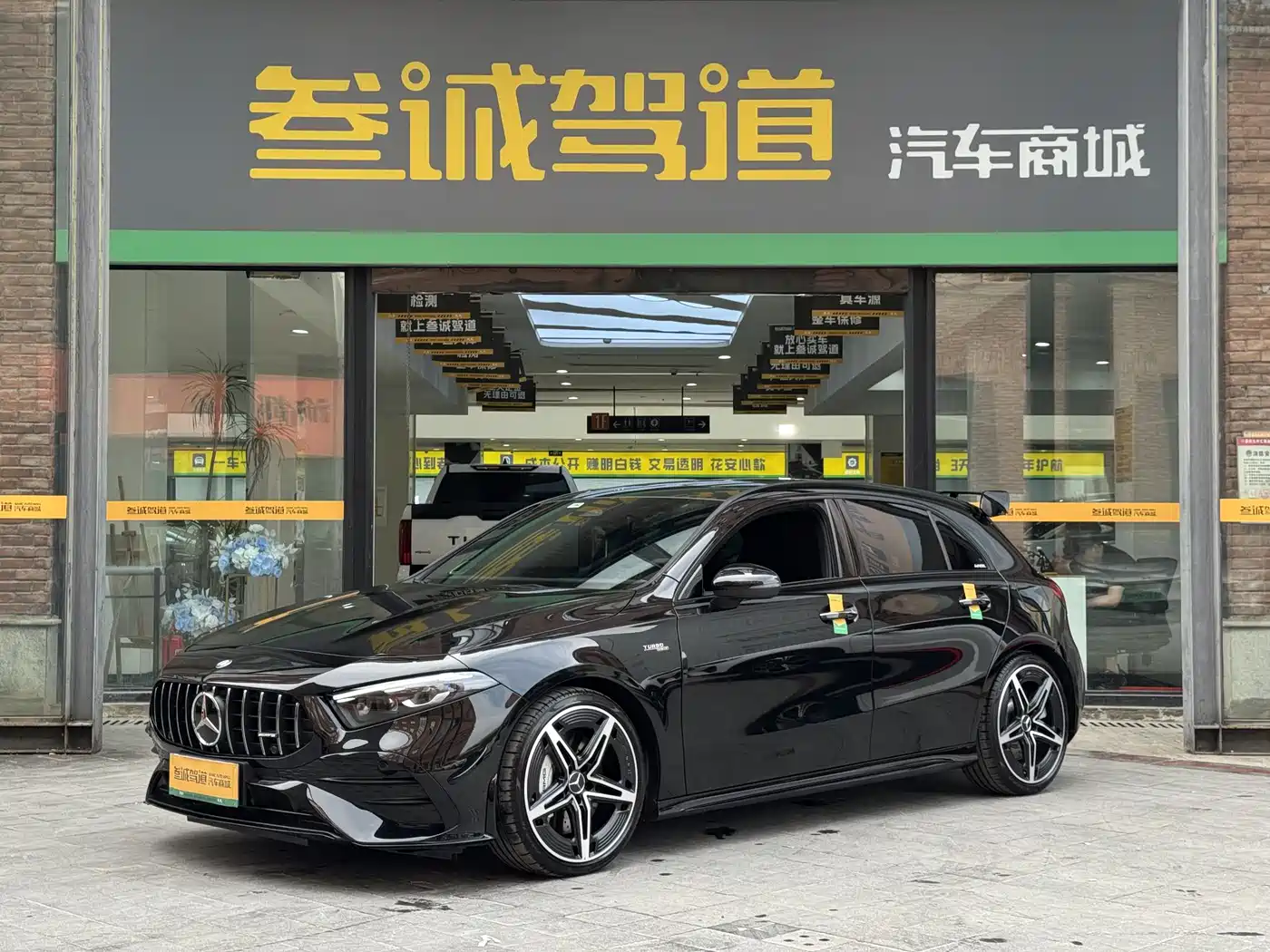 MERCEDES-BENZ CLASS A AMG (IMPORTED)
