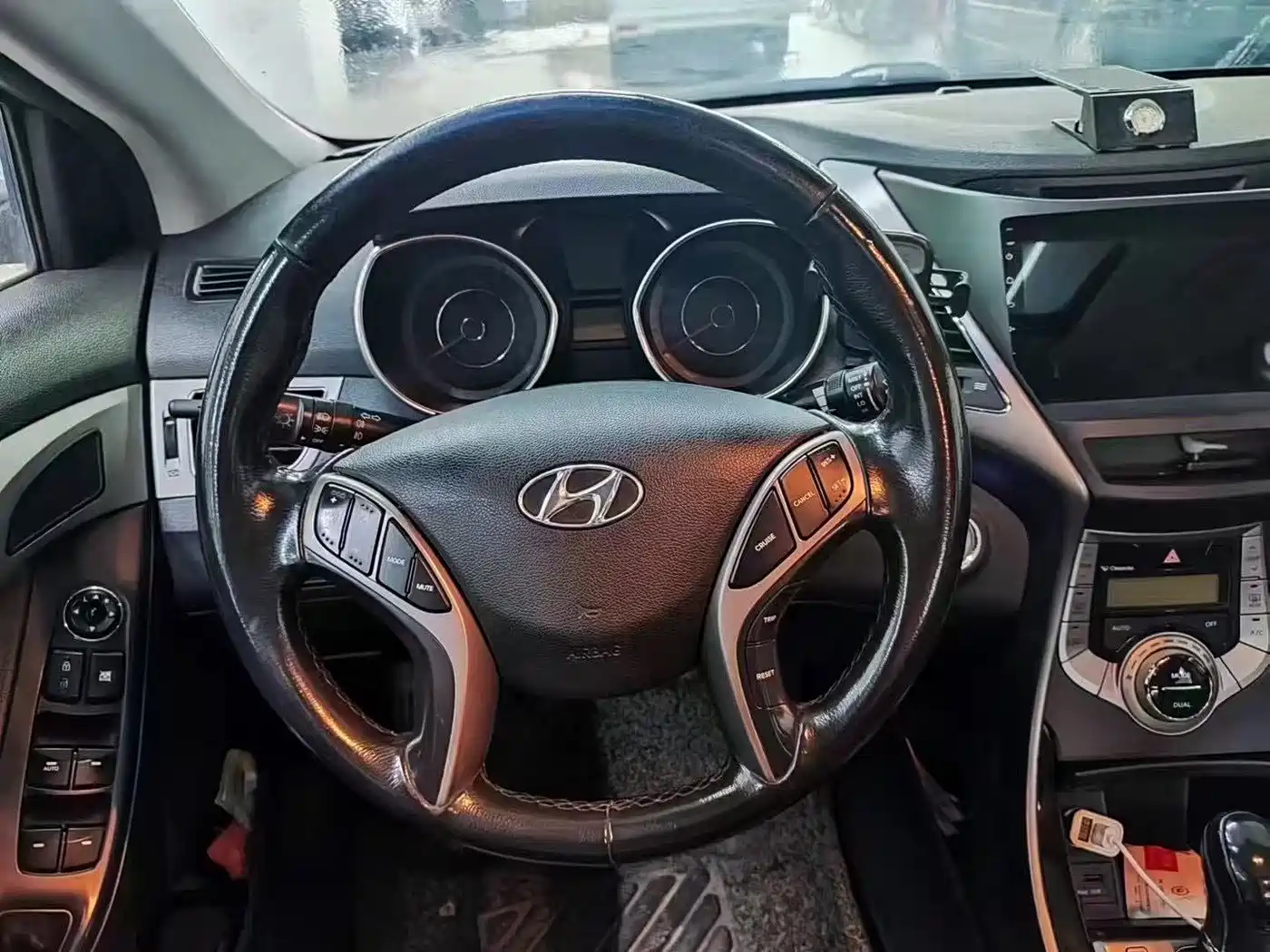 Hyundai Langdong 2014 2013 1.6L Automatic Premium