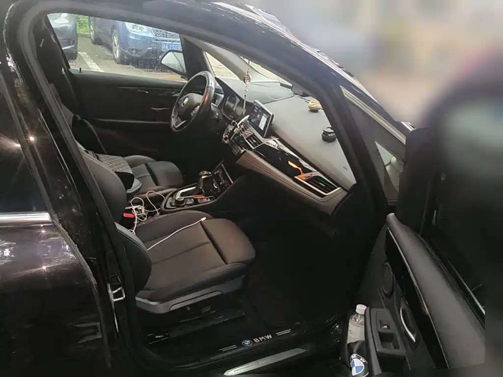 BMW 2 Series Touring 2019 2018 218i M Sport Package