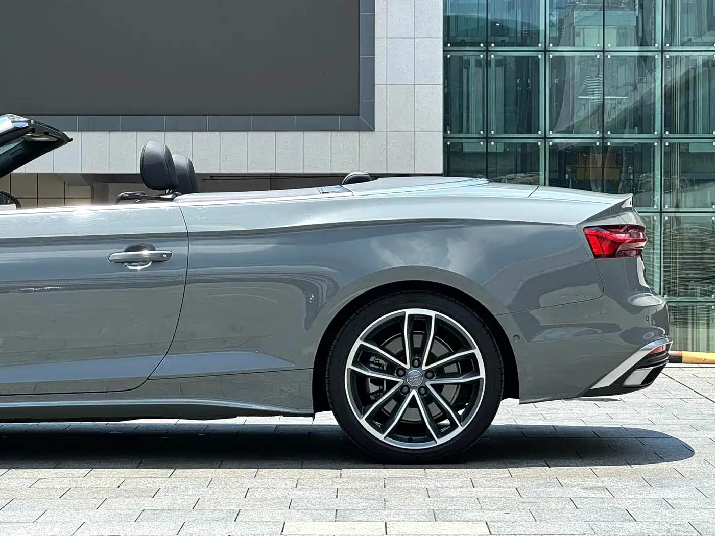 Photo 12 - Audi A5 (Import)